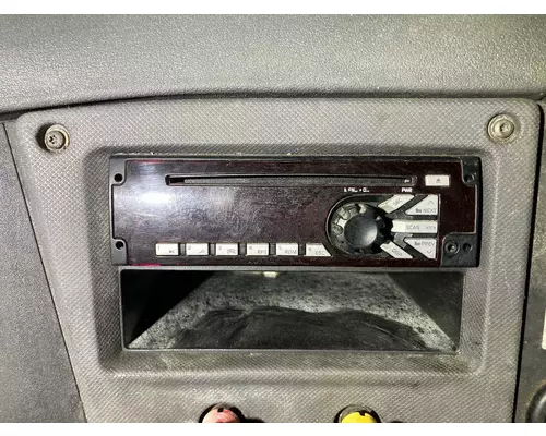 Radio Freightliner CASCADIA Vander Haags Inc Sf
