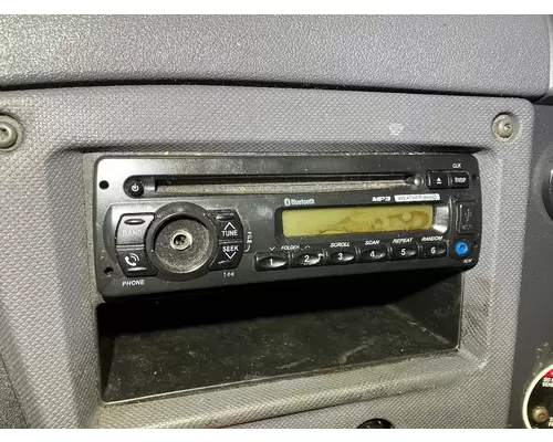 Radio Freightliner CASCADIA Vander Haags Inc Sf