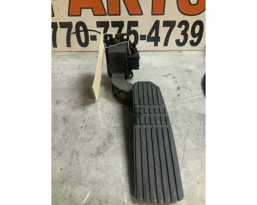 Accelerator Parts FREIGHTLINER Cascadia Hd Truck Repair &amp; Service