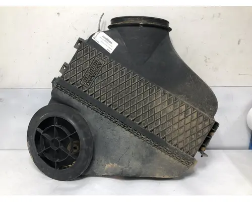 Air Cleaner Freightliner CASCADIA Vander Haags Inc Sf