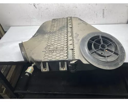 Air Cleaner Freightliner CASCADIA Vander Haags Inc Sf