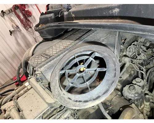 Air Cleaner Freightliner CASCADIA Vander Haags Inc Sf