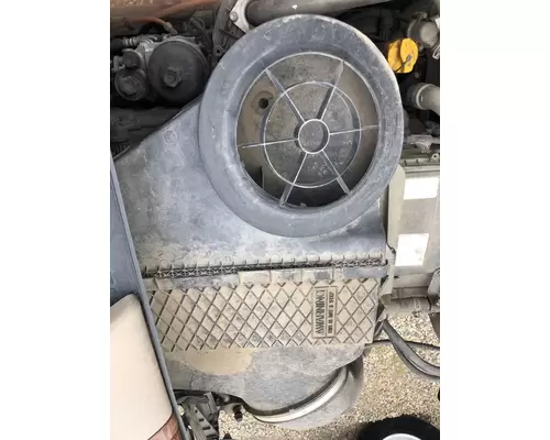 Air Cleaner Freightliner CASCADIA Vander Haags Inc Col