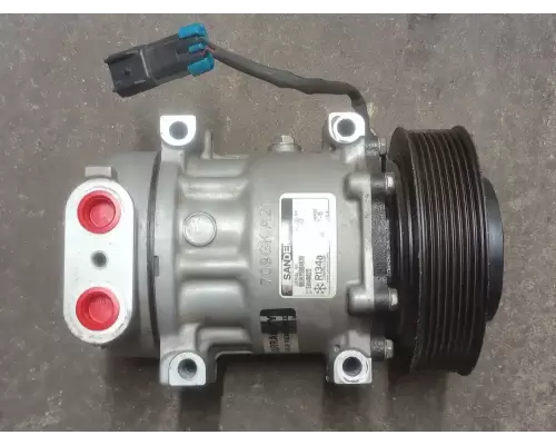 Freightliner Cascadia Air Conditioner Compressor