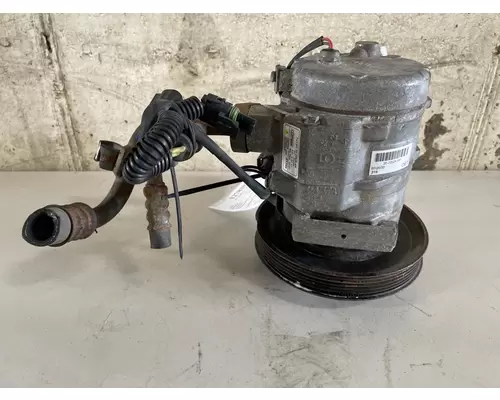 Air Conditioner Compressor FREIGHTLINER CASCADIA Valley Truck - Grand Rapids