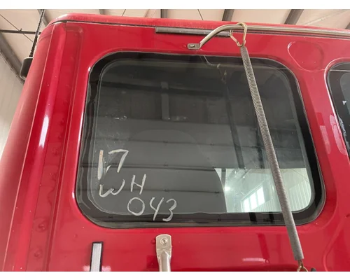 Back Glass Freightliner CASCADIA Vander Haags Inc WM