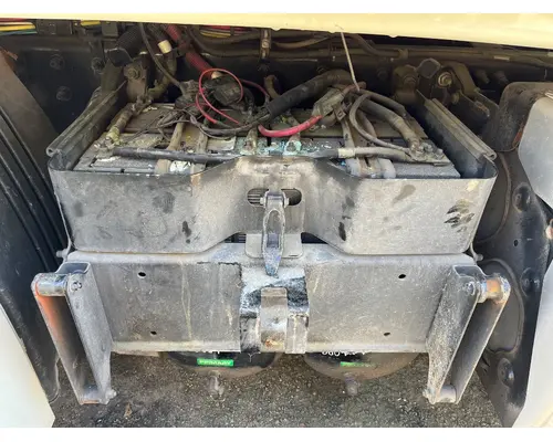 Battery Box FREIGHTLINER CASCADIA B &amp; W  Truck Center