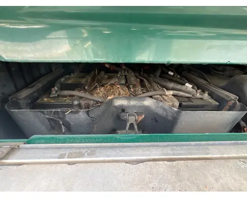 Battery Box FREIGHTLINER CASCADIA B &amp; W  Truck Center