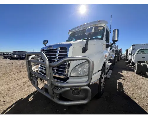 Battery Box FREIGHTLINER CASCADIA DTI Trucks