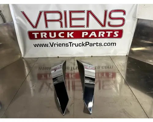 Body Parts, Misc. FREIGHTLINER CASCADIA Vriens Truck Parts