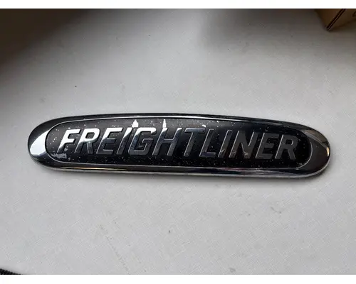 Body Parts, Misc. FREIGHTLINER Cascadia K &amp; R Truck Sales, Inc.