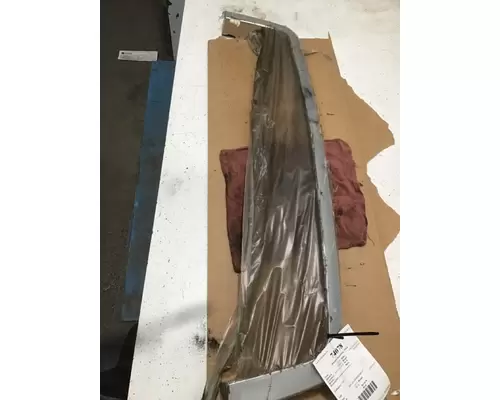 Bumper Assembly, Front FREIGHTLINER Cascadia K &amp; R Truck Sales, Inc.