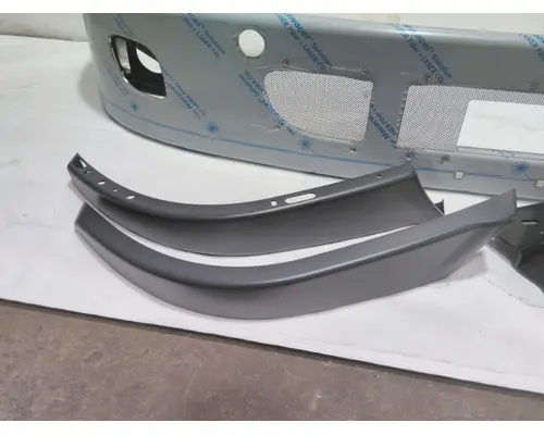 Bumper Assembly, Front FREIGHTLINER CASCADIA Marshfield Transportation Products
