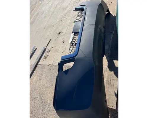 Bumper Assembly, Front FREIGHTLINER CASCADIA K &amp; R Truck Sales, Inc.