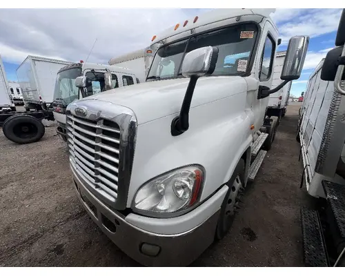 Bumper Assembly, Front FREIGHTLINER CASCADIA DTI Trucks