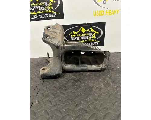 Bumper Bracket, Front FREIGHTLINER Cascadia High Mountain Horsepower