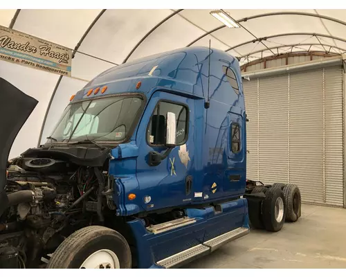 Cab Freightliner CASCADIA Vander Haags Inc Cb