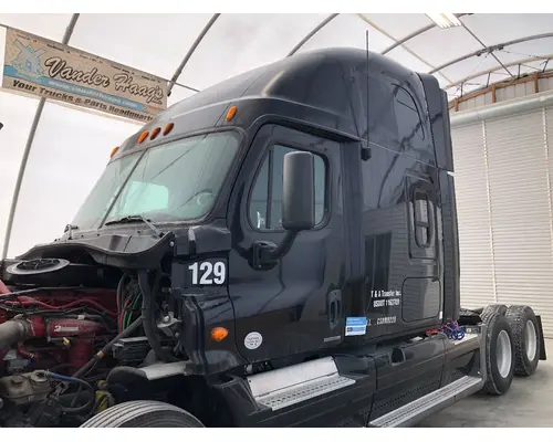 Cab Freightliner CASCADIA Vander Haags Inc Cb