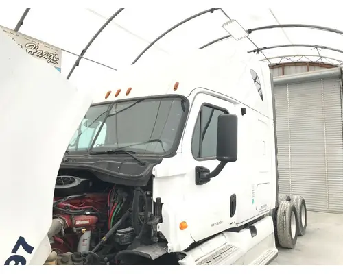 Cab Freightliner CASCADIA Vander Haags Inc Cb