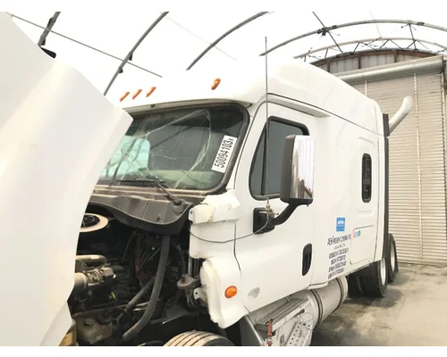 Cab Freightliner CASCADIA Vander Haags Inc CB