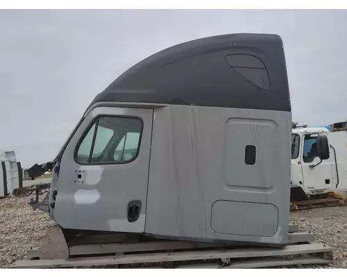 Cab Freightliner CASCADIA Vander Haags Inc Kc