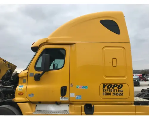 Cab Freightliner CASCADIA Vander Haags Inc Kc