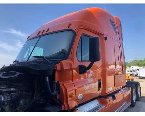 Cab Freightliner CASCADIA Vander Haags Inc WM