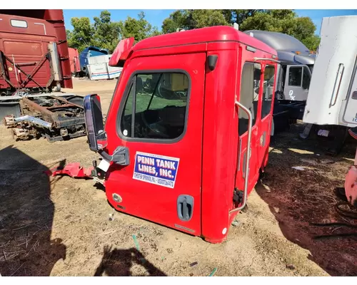 Cab FREIGHTLINER CASCADIA American Truck Parts,inc