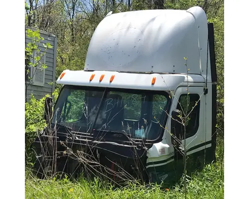 Cab FREIGHTLINER CASCADIA Stateline Truck Parts And Recycling Inc