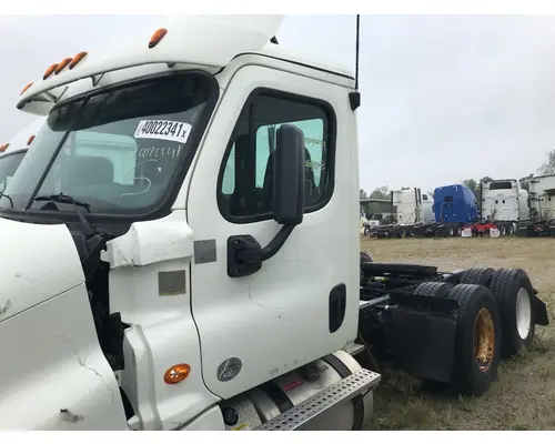 Cab FREIGHTLINER CASCADIA Stateline Truck Parts And Recycling Inc
