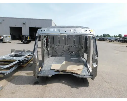 Cab FREIGHTLINER Cascadia K &amp; R Truck Sales, Inc.