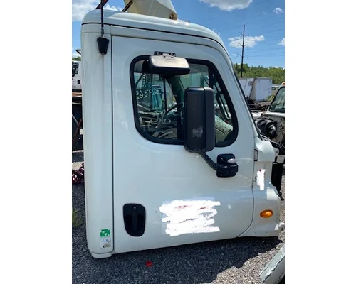 Cab FREIGHTLINER CASCADIA Boots &amp; Hanks Of Pennsylvania