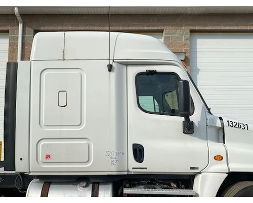Cab FREIGHTLINER CASCADIA Boots &amp; Hanks Of Pennsylvania