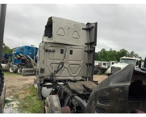 Cab FREIGHTLINER Cascadia Crj Heavy Trucks And Parts