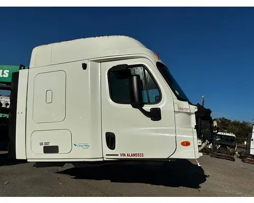 Cab FREIGHTLINER Cascadia Usa Trade &amp; Exports Inc