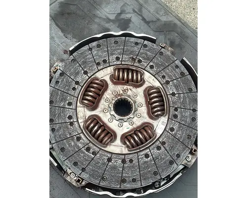 Clutch Disc FREIGHTLINER CASCADIA Payless Truck Parts