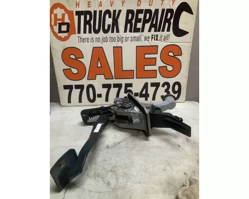 Clutch Master Cylinder FREIGHTLINER Cascadia Hd Truck Repair &amp; Service