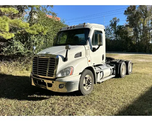 Complete Vehicle FREIGHTLINER CASCADIA B &amp; W  Truck Center