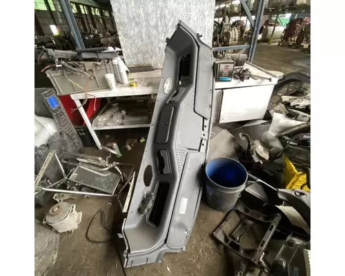 Console FREIGHTLINER CASCADIA Custom Truck One Source