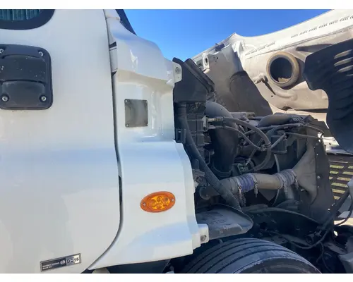 Cowl Freightliner CASCADIA Vander Haags Inc Kc