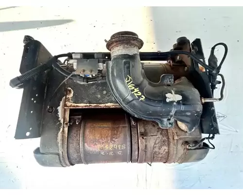 Freightliner Cascadia DPF (Diesel Particulate Filter)