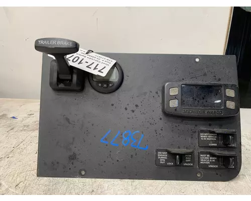 Dash / Console Switch FREIGHTLINER Cascadia Frontier Truck Parts