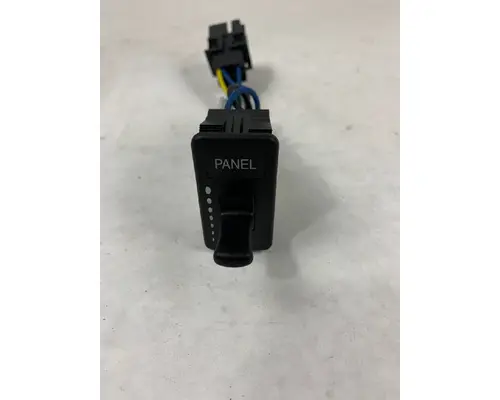 Dash / Console Switch FREIGHTLINER CASCADIA Hagerman Inc.