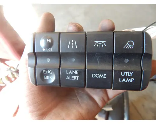 Dash / Console Switch FREIGHTLINER CASCADIA K &amp; R Truck Sales, Inc.