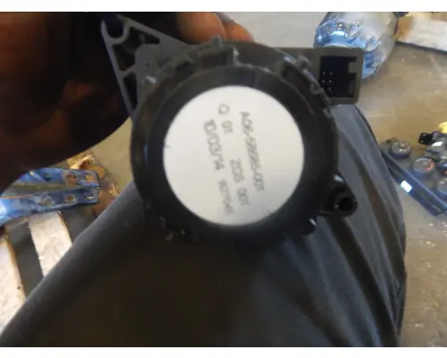 Dash / Console Switch FREIGHTLINER Cascadia K &amp; R Truck Sales, Inc.