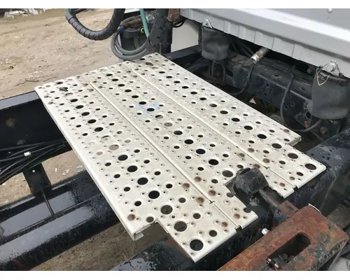 Catwalk Freightliner CASCADIA Vander Haags Inc Dm