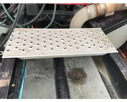 Catwalk Freightliner CASCADIA Vander Haags Inc Cb