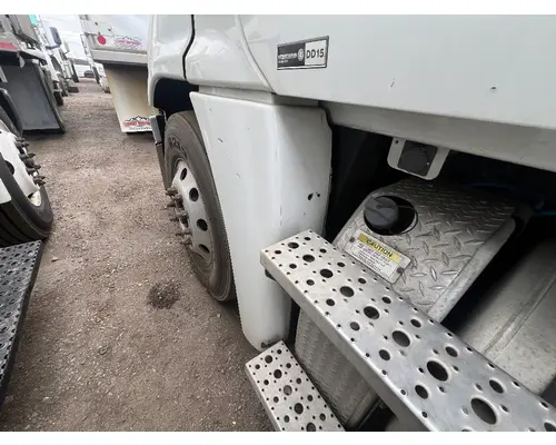 DEF Tank FREIGHTLINER CASCADIA DTI Trucks