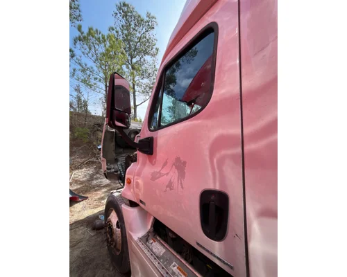 Door Assembly, Front FREIGHTLINER CASCADIA B &amp; W  Truck Center