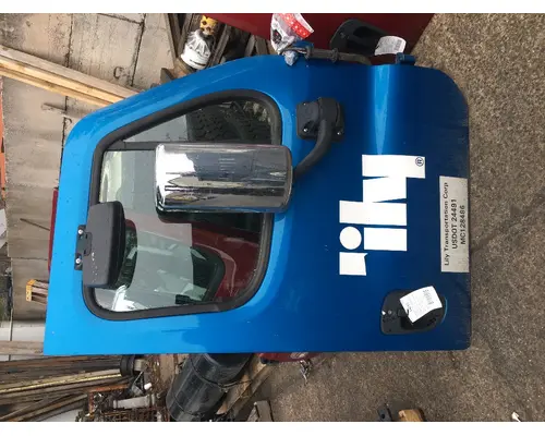 Door Assembly, Front FREIGHTLINER CASCADIA Camerota Truck Parts